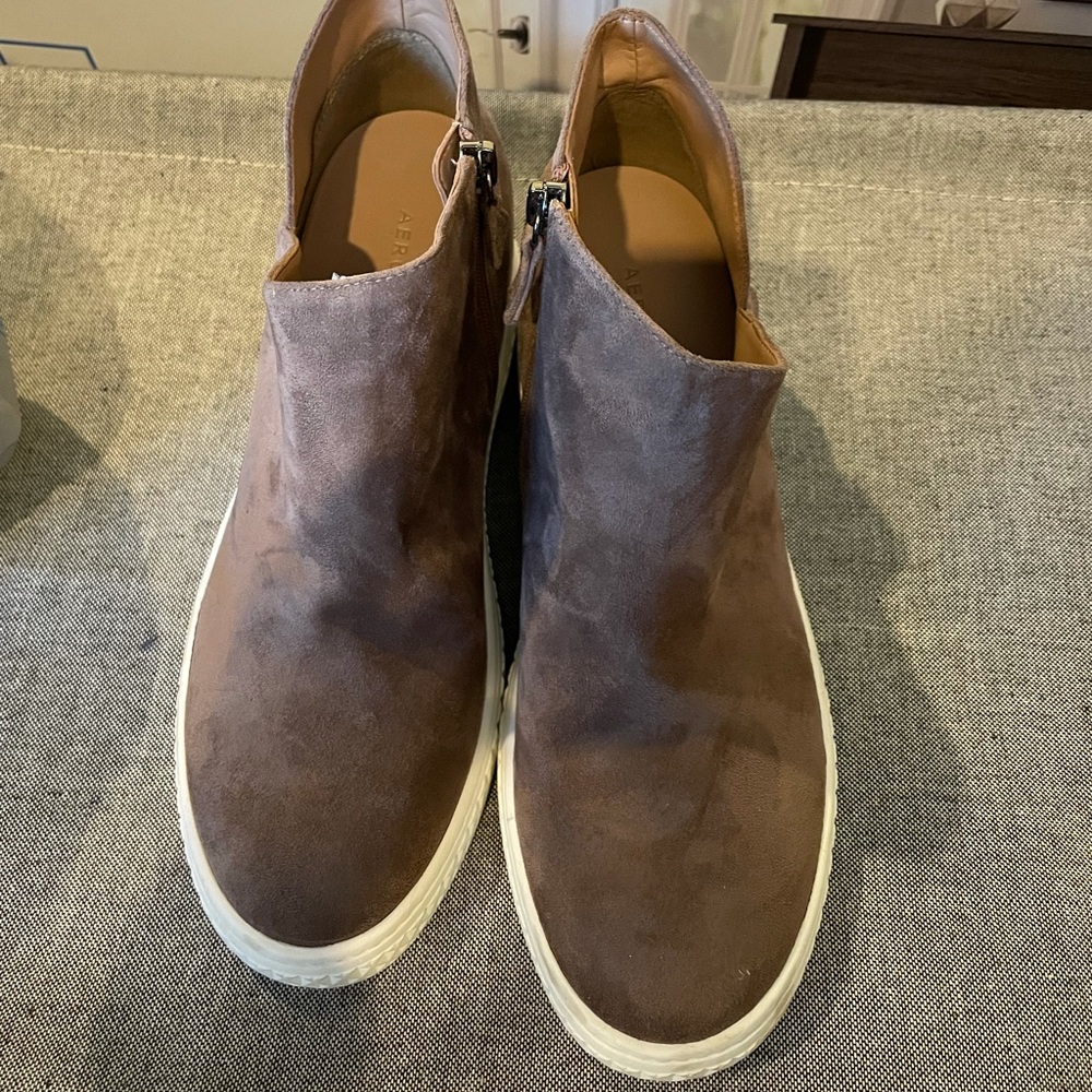Brand new Aerosoles boot